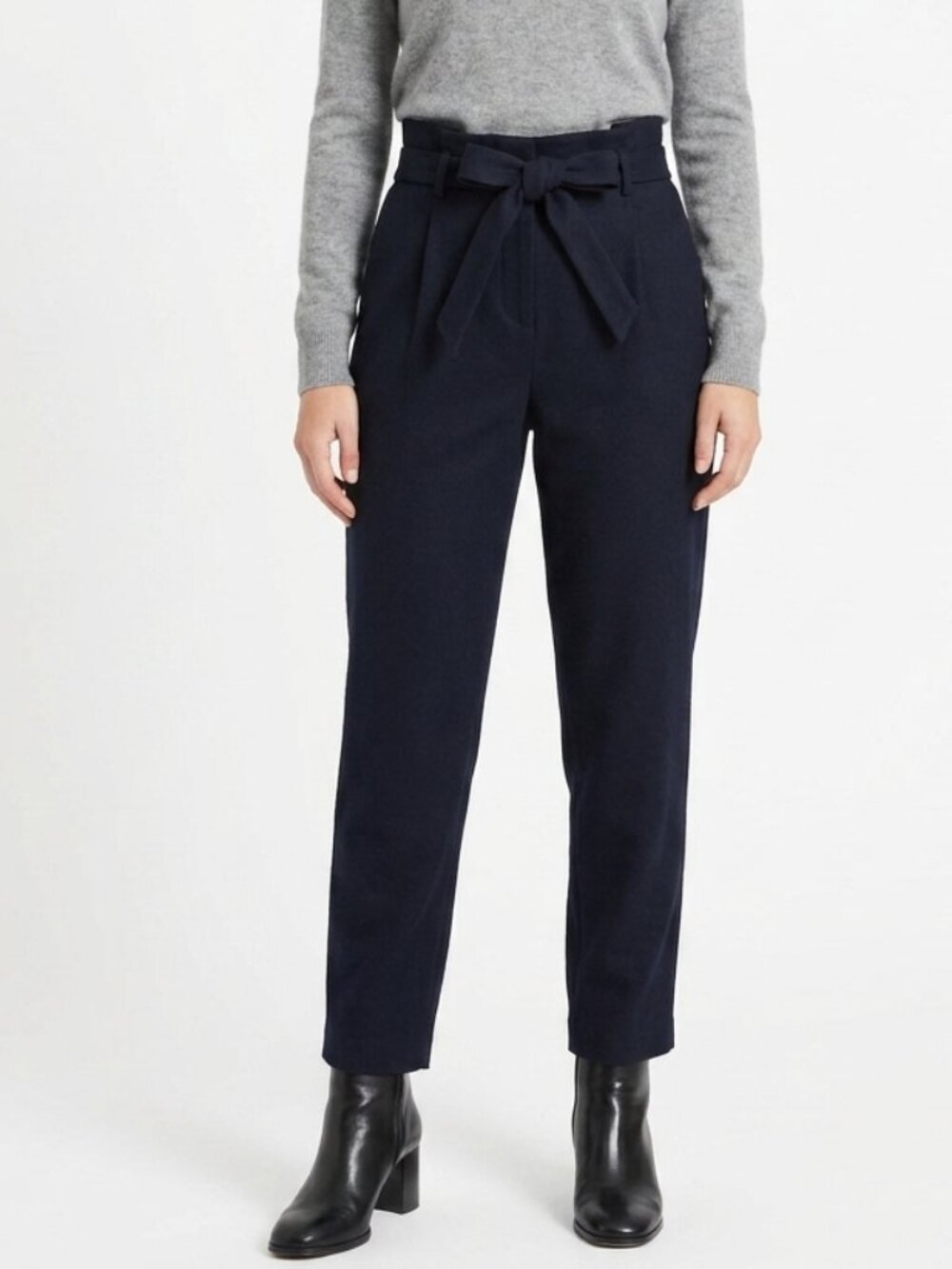 RW & Co. Ankle Length Paper Bag Waist Crepe Trouser- Sz. 6